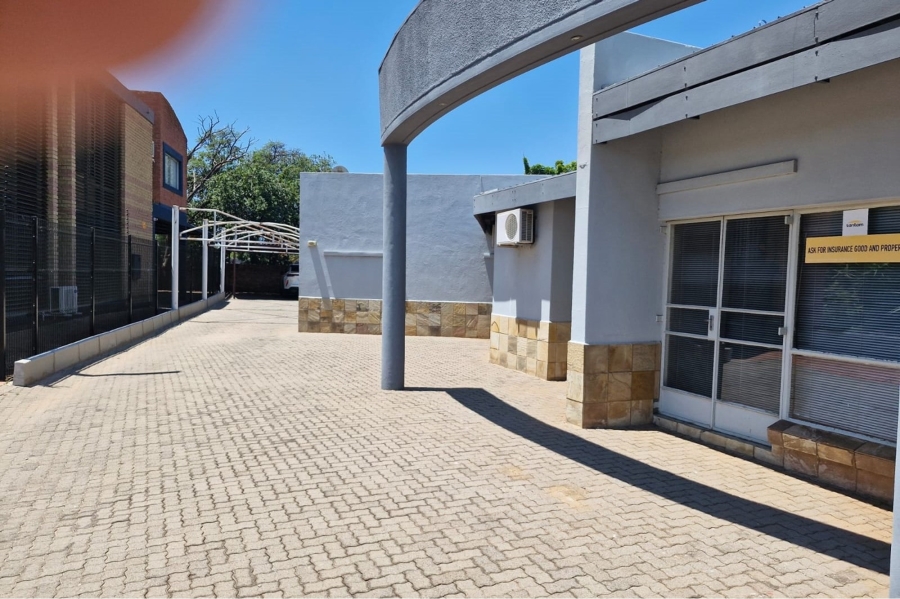 Commercial Property for Sale in Wilkoppies North West